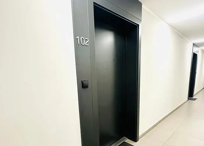 Apartamento Male Garbary 8 *